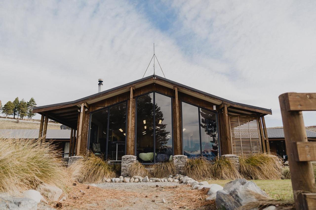 Lakes Edge Lodge Lake Tekapo Eksteriør billede