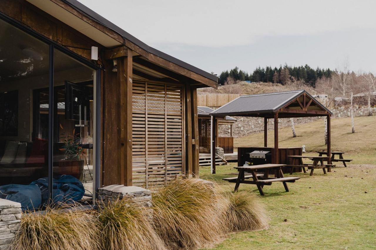 Lakes Edge Lodge Lake Tekapo Eksteriør billede